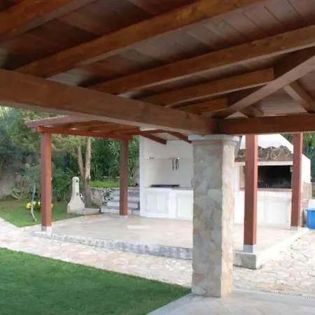 Villa Indipendente • Piscina Privata E 3min