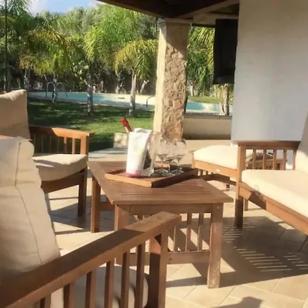 Villa Indipendente • Piscina Privata E 3min